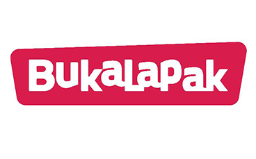 How can LinkedIn data analysis help me understand the latest job market trends?